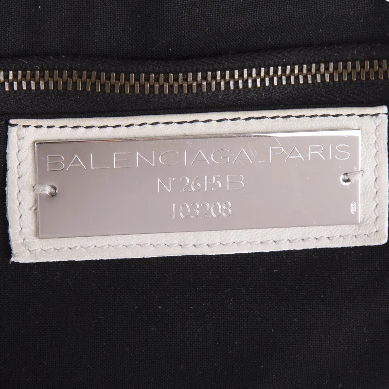Balenciaga Balenciaga Motorcycle/City Bag detail - how to spot a fake Balenciaga Motorcycle bag