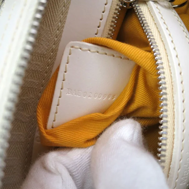 Goyard Goyard handbags (e.g. St. Louis, Saigon) detail - how to spot a fake Goyard bag