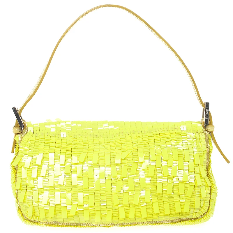 Fendi Baguette bag detail