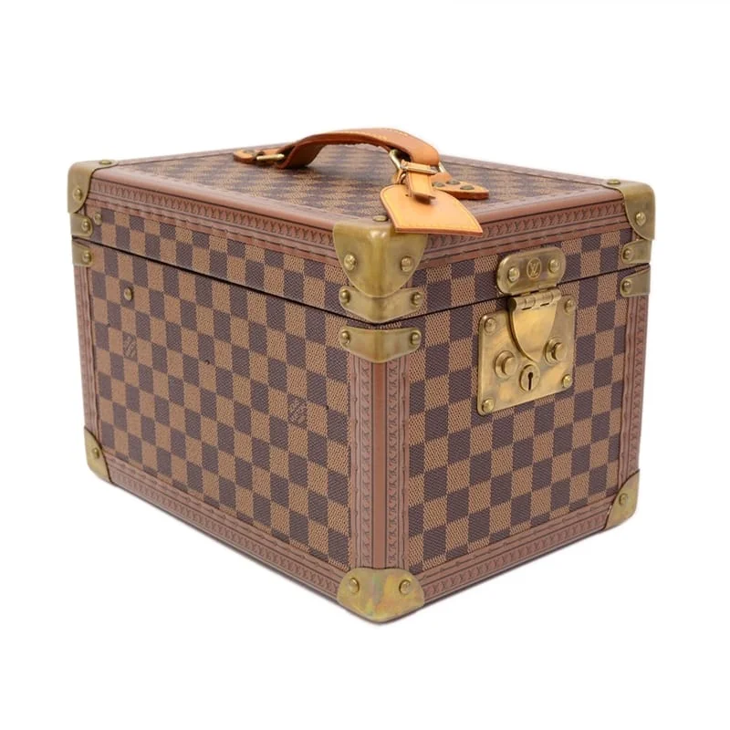 Louis Vuitton front view - history of Louis Vuitton