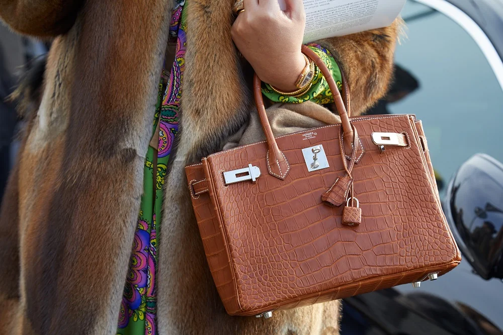 Hermès Kelly bag, Birkin bag side view - Kelly vs Birkin