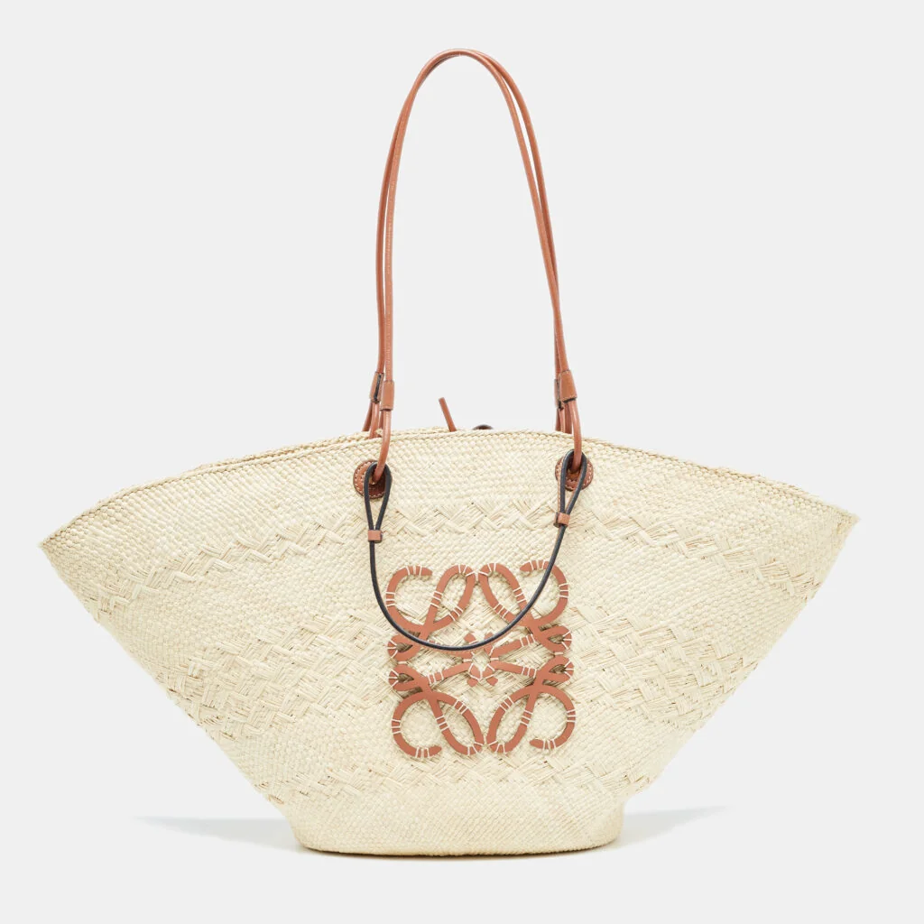 Loewe side view - Loewe bags by Jonathan Anderson