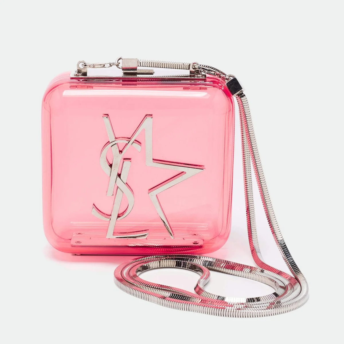 Valentino detail - pink on pink trend