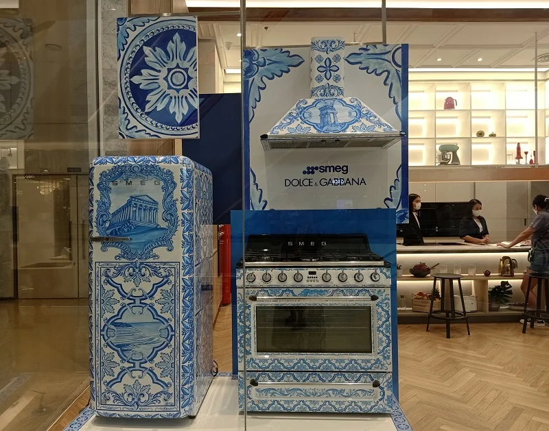 Smeg, Dolce & Gabbana Sicily Is My Love and Divina Cucina appliance collections detail - Smeg Dolce Gabbana collection