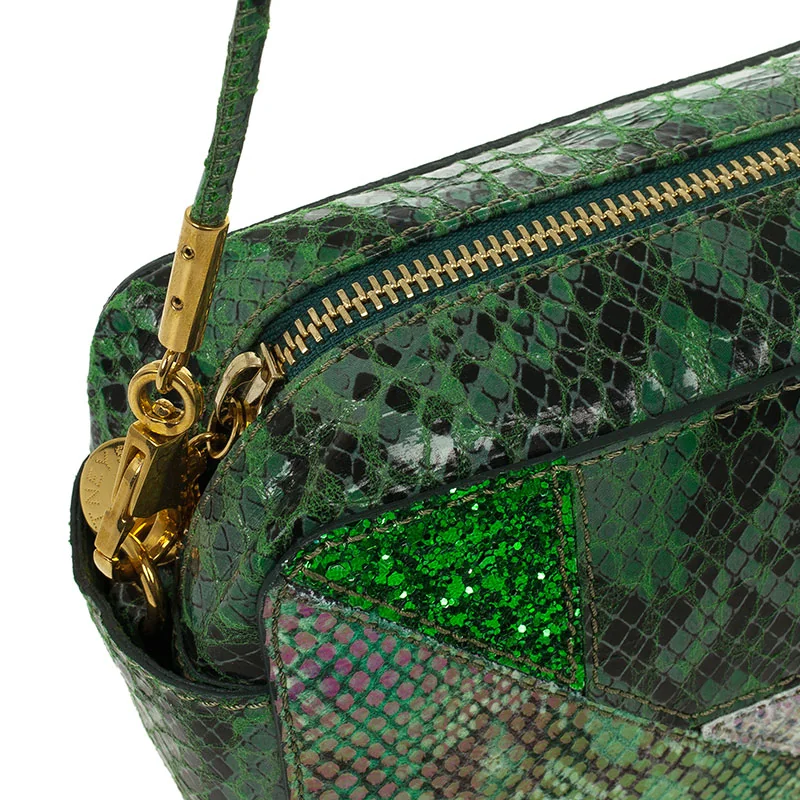 Stella McCartney Waverly Small Cross Body Bag detail - Stella McCartney Waverly bag
