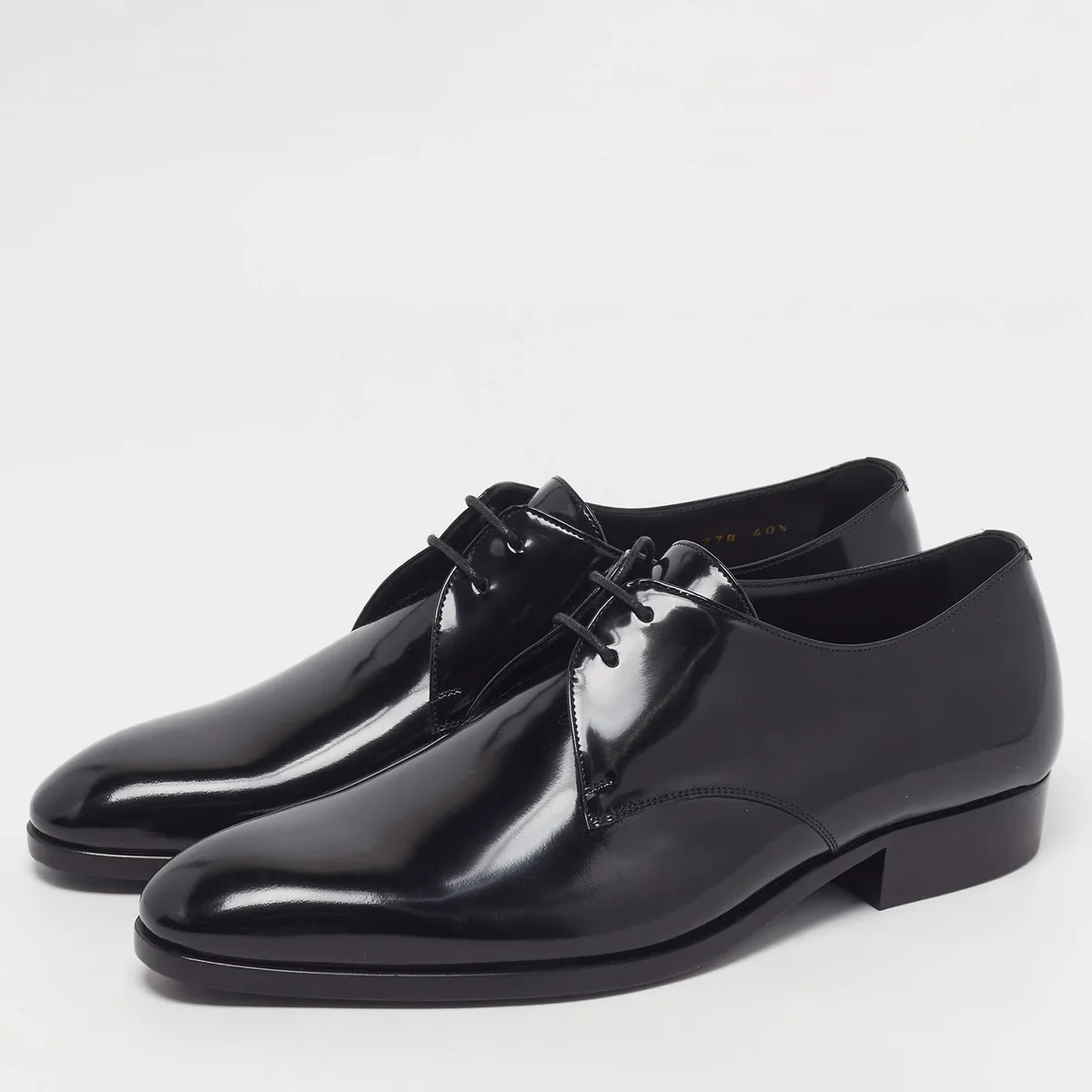 Men&rsquo;s luxury footwear detail - authenticated men&rsquo;s luxury footwear