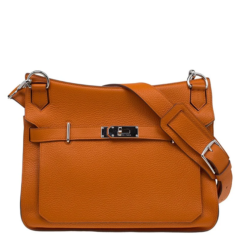 best travel handbags for luxury travel detail