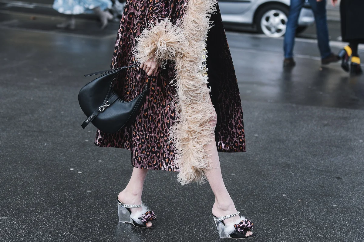 Louis Vuitton, Christian Dior, Dolce&Gabbana, Versace, Tod&rsquo;s, Manolo Blahnik, Christian Louboutin Animal print designer 