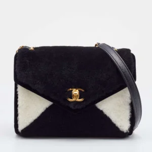 Emily in Paris designer bags image 11