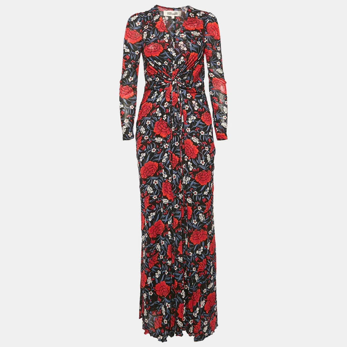 Long dress / maxi dress side view - how to style a long dress in winter