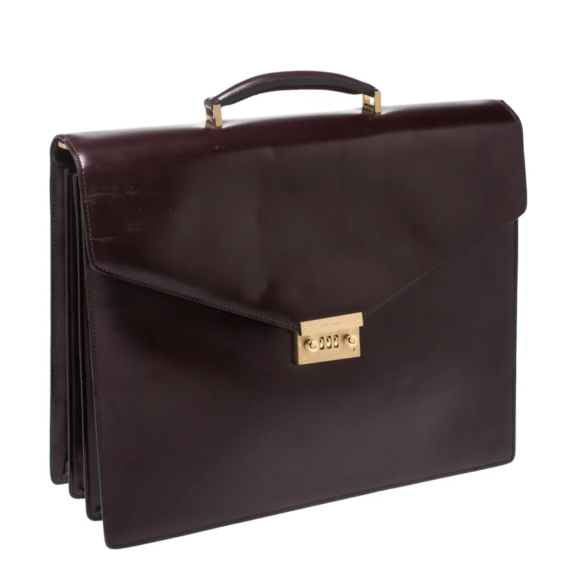 Men&rsquo;s designer bags detail - must-have bag styles for men