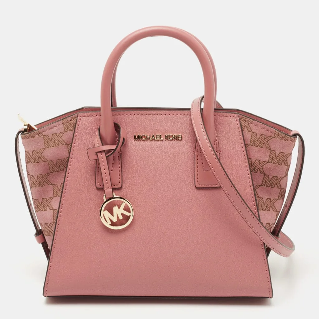 pink designer handbags detail - designer pink bags