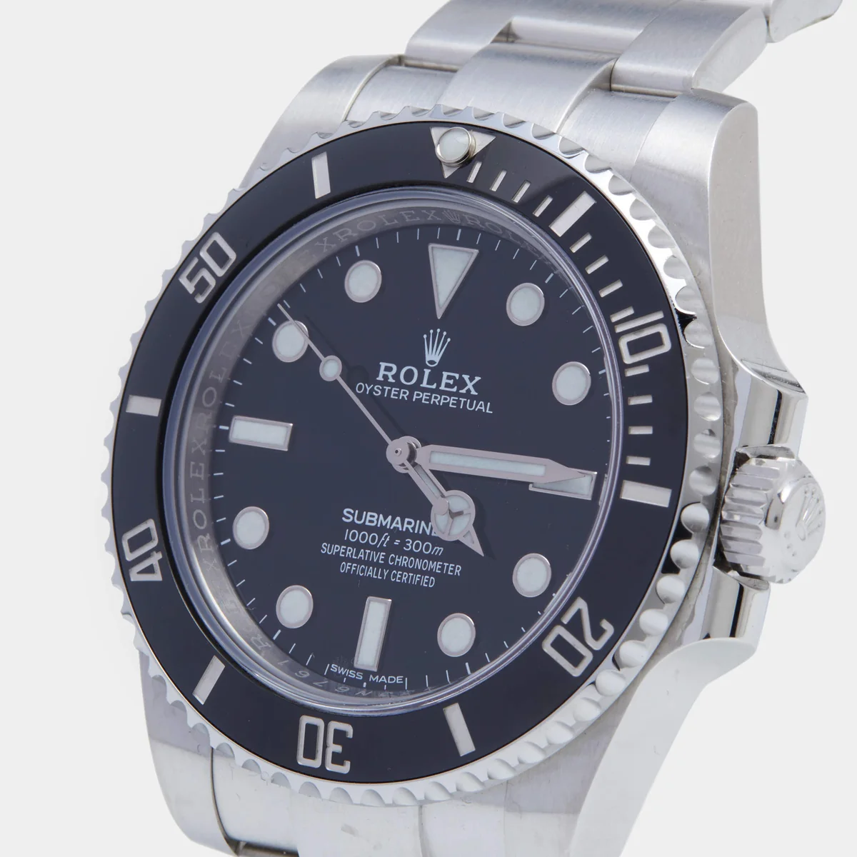 Rolex Submariner side view - pre-owned Rolex Submariner