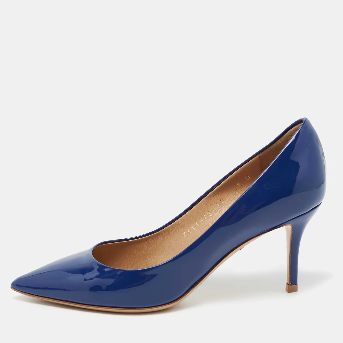 Salvatore Ferragamo Pumps detail