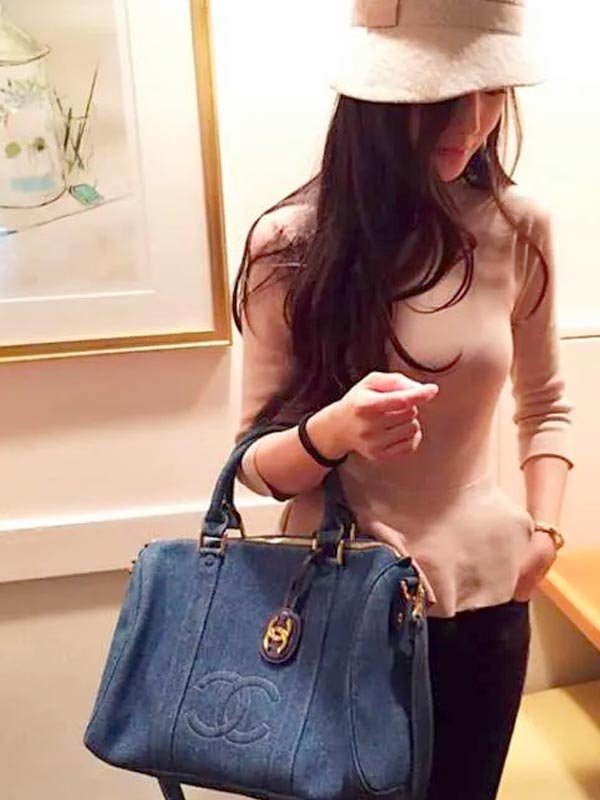 Angelababy CHANEL Boston 35 Denim Bag