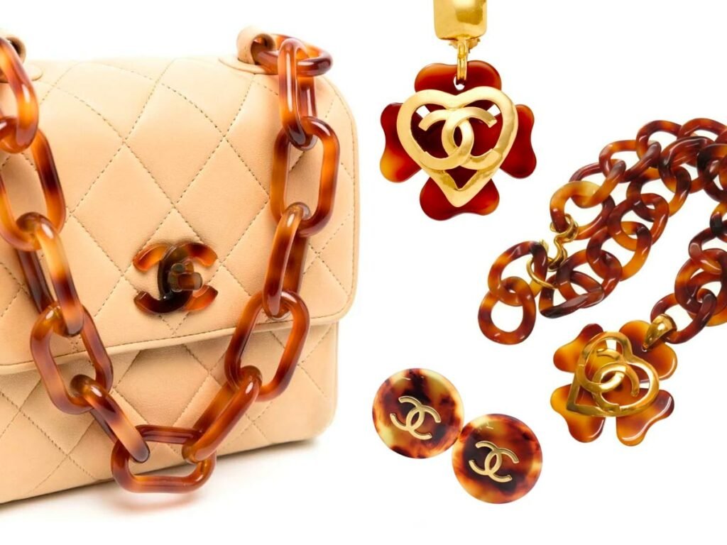CHANEL tortoiseshell tote bag
