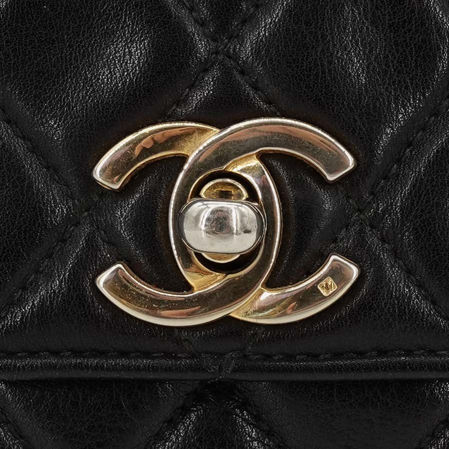 Chanel Vintage CC Lock Gold Stamp