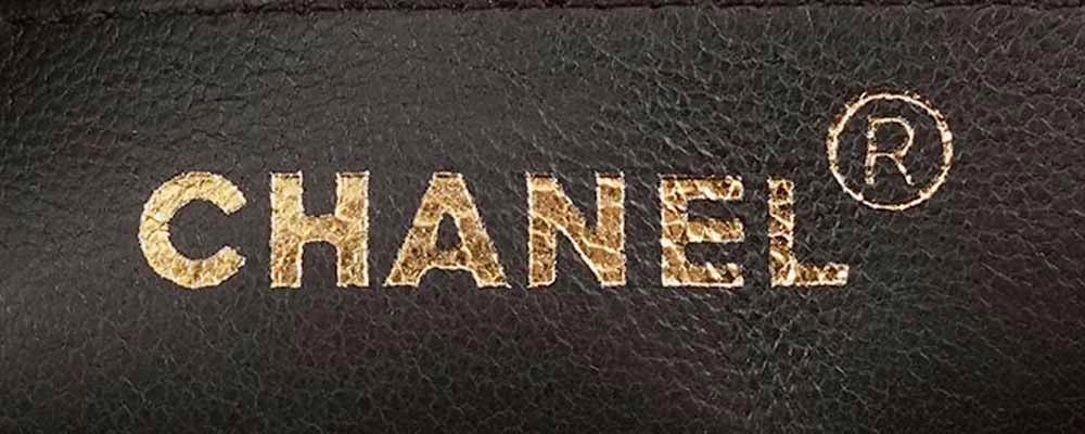 Chanel Vintage Logo 4 SERIES