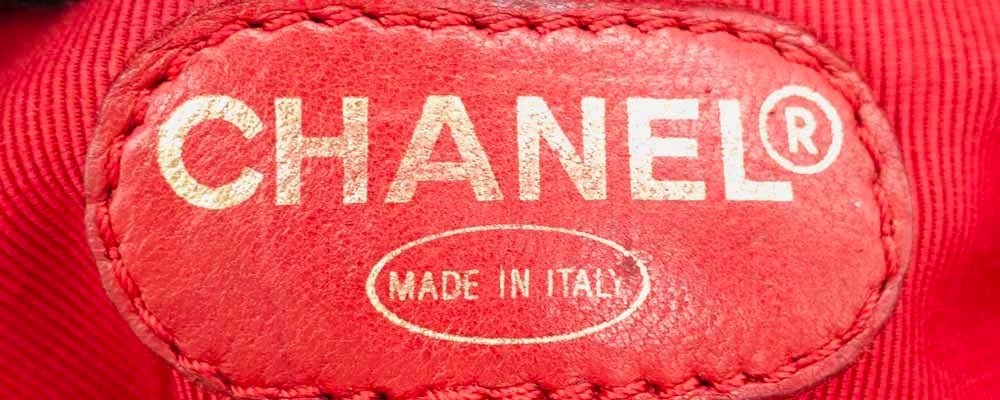 Chanel Vintage Logo 4 SERIES