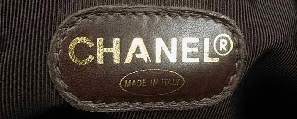 Chanel Vintage Logo 4 SERIES