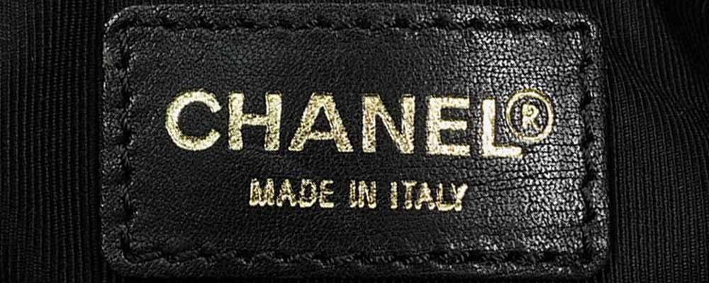 Chanel Vintage Logo 6 SERIES