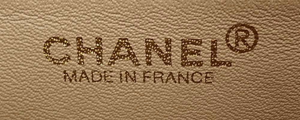 Chanel Vintage Logo 5 SERIES