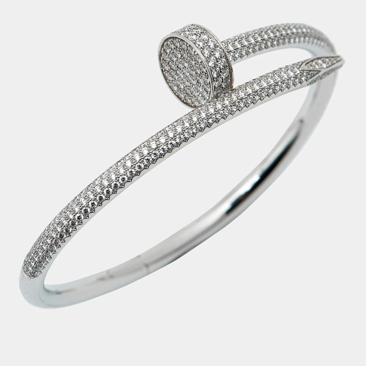 Cartier Cartier fine jewelry (Love Bracelet, Trinity Ring, Juste un Clou, etc.) front view - does cartier jewelry hold i